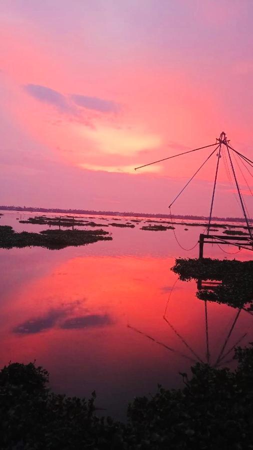 Kallanchery Retreat Kochi Buitenkant foto