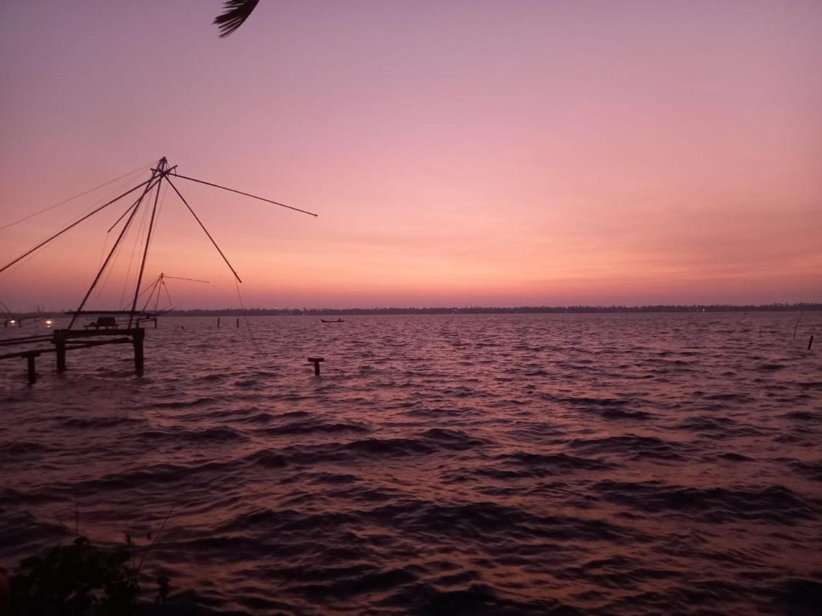 Kallanchery Retreat Kochi Buitenkant foto