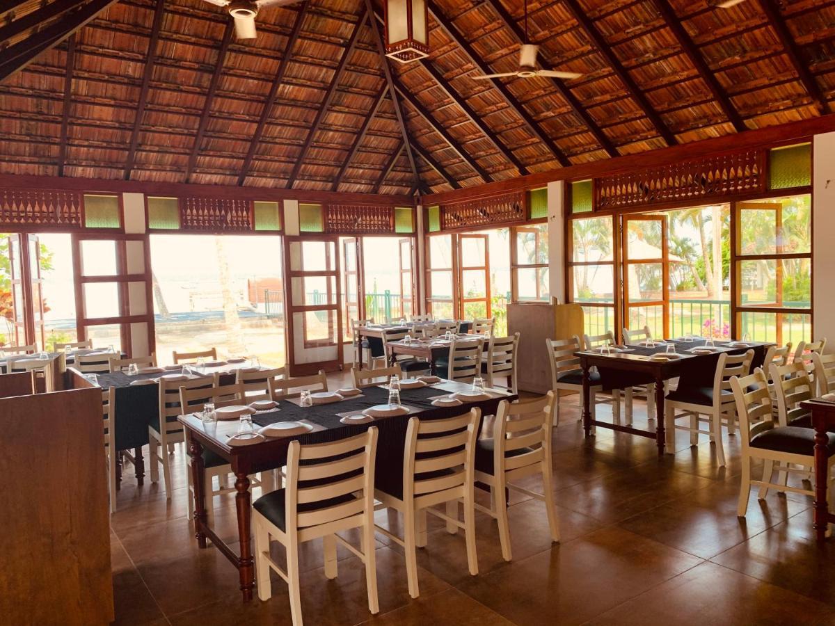 Kallanchery Retreat Kochi Buitenkant foto