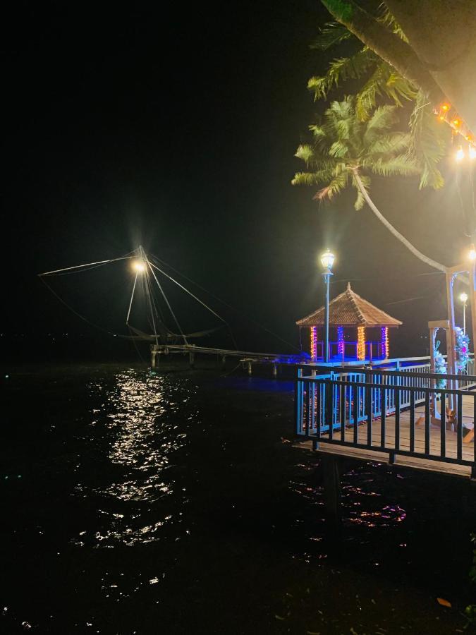 Kallanchery Retreat Kochi Buitenkant foto